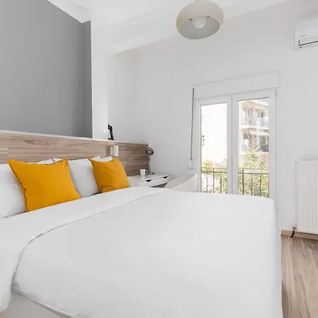 Liberty By Halu! - Spacious 3Bd In Thessaloniki Center