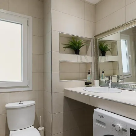 Liberty By Halu! - Spacious 3Bd In Thessaloniki Center